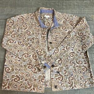 Christopher‎ & Banks top